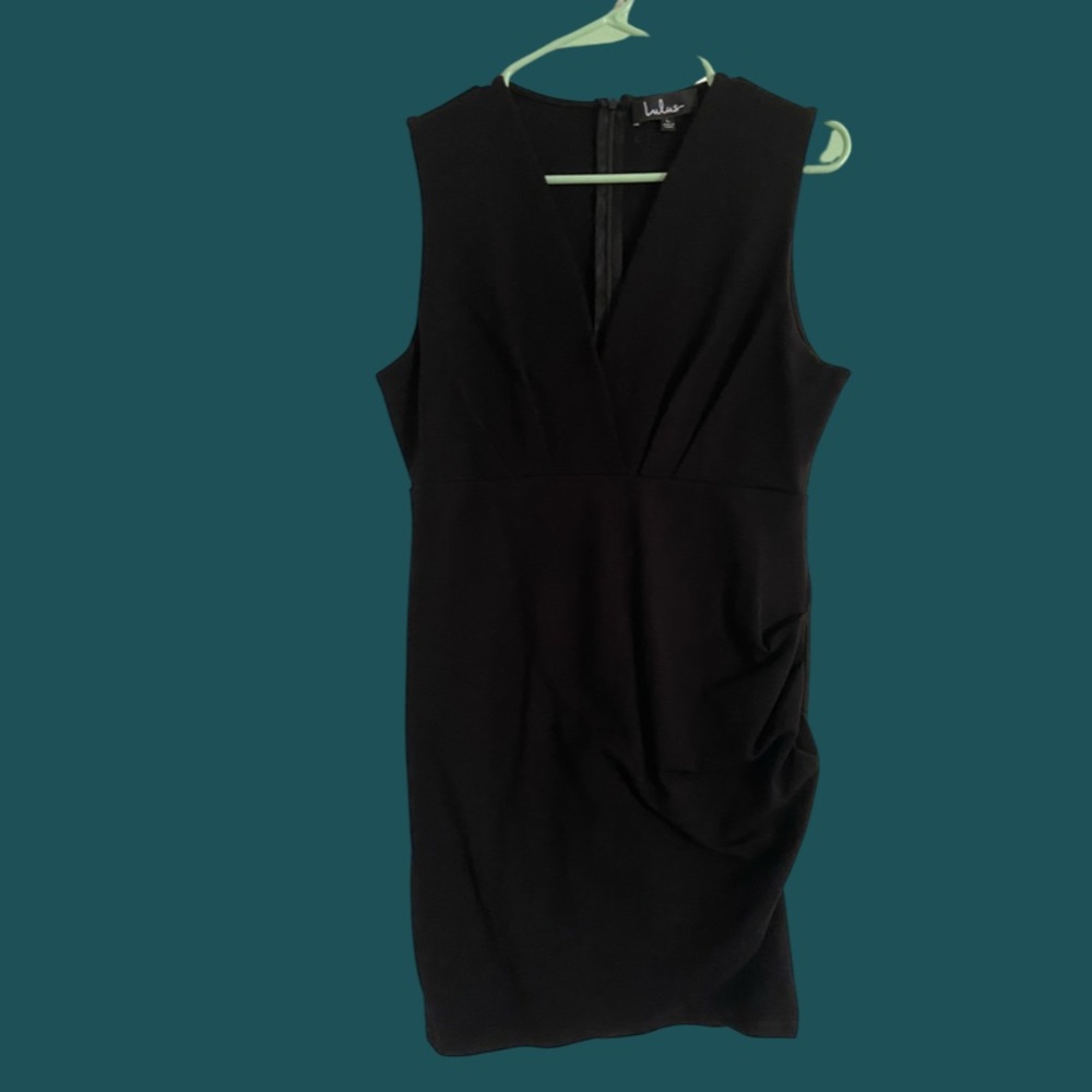 Sexxy lbd, very comfortable and stretchy! Hugs those curves!